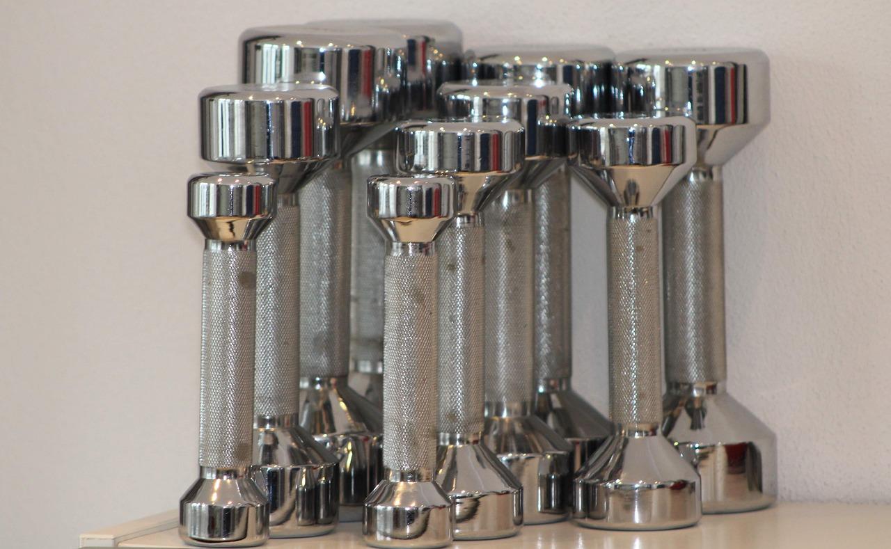 Musculation utilisant de la créatine pour gagner de la masse musculaire avec des pauses plus courtes